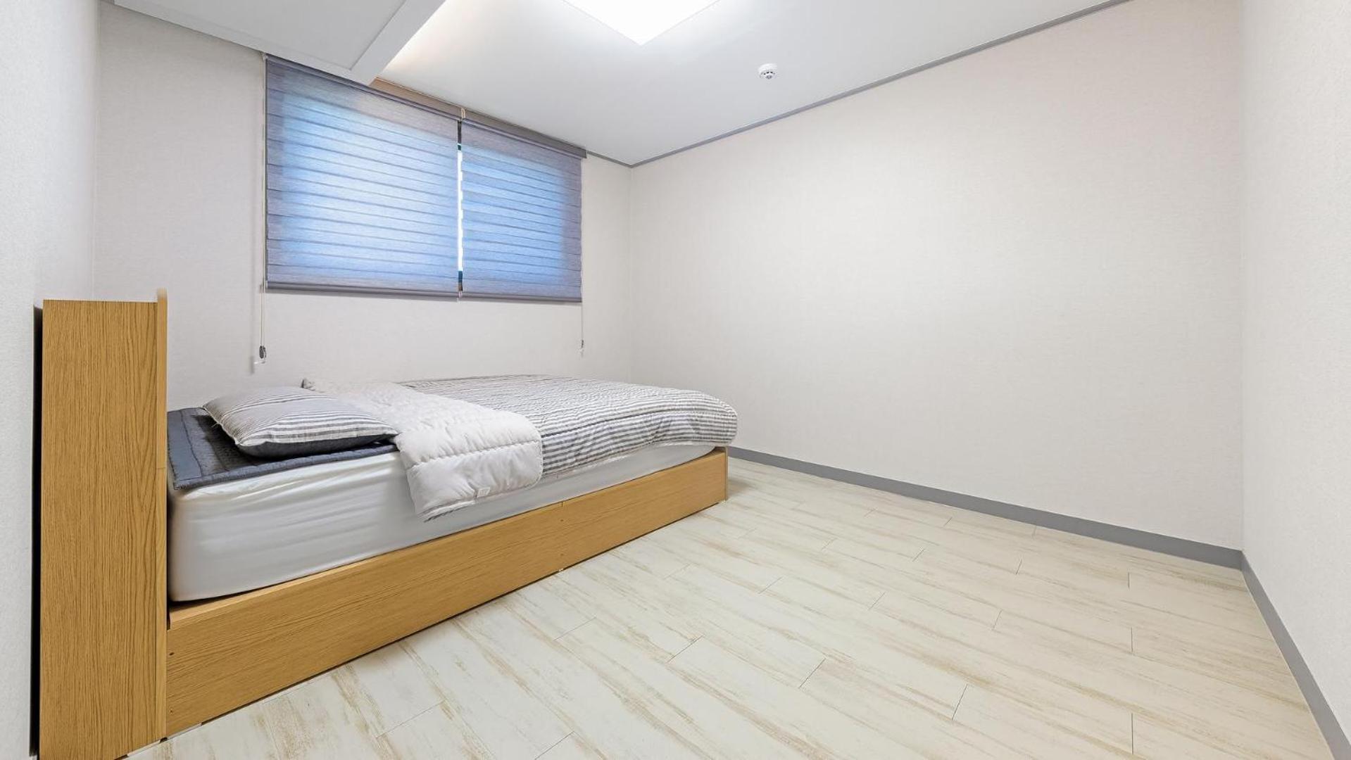 Daebudo Juni Pension Ansan Bilik gambar