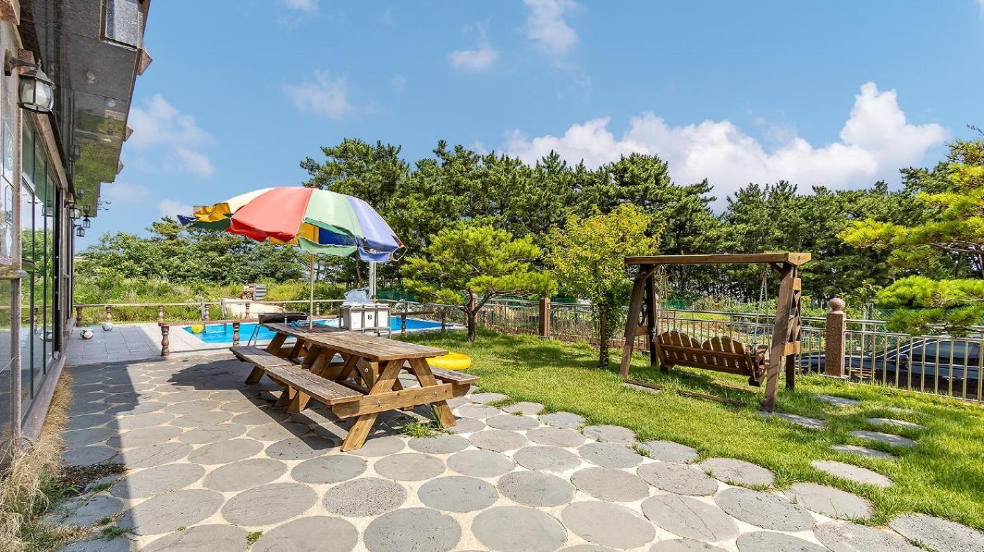 Daebudo Juni Pension Ansan Luaran gambar